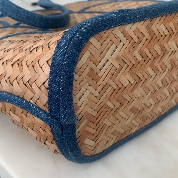 Poolside Designer Denim Scallop Straw Tote Medium - Picture 7 of 11